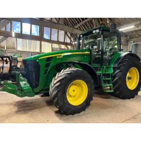  Трактор John Deere 8330 (2009)