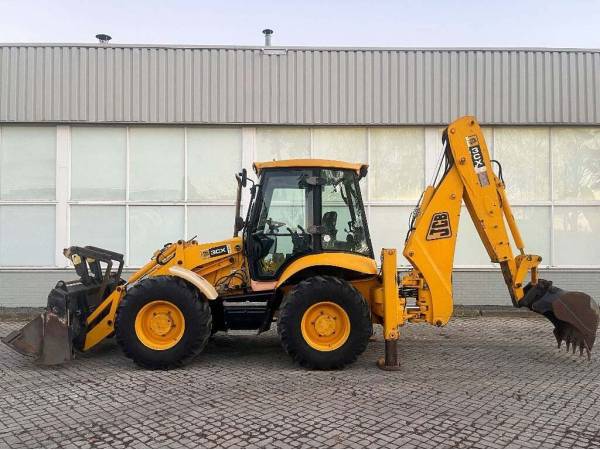 Экскаватор-погрузчик JCB 3CX (2005)