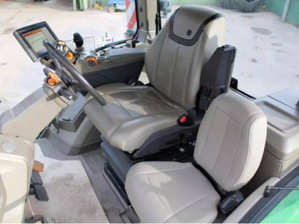 Трактор John Deere 8RX 370 (2023)