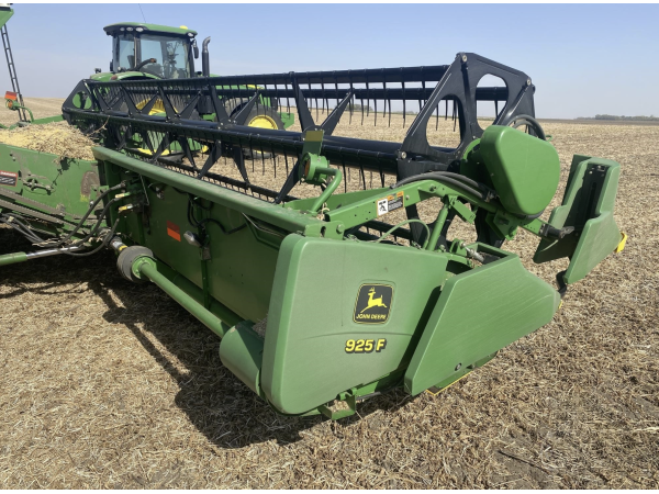 Жатка John Deere 925F (2000)