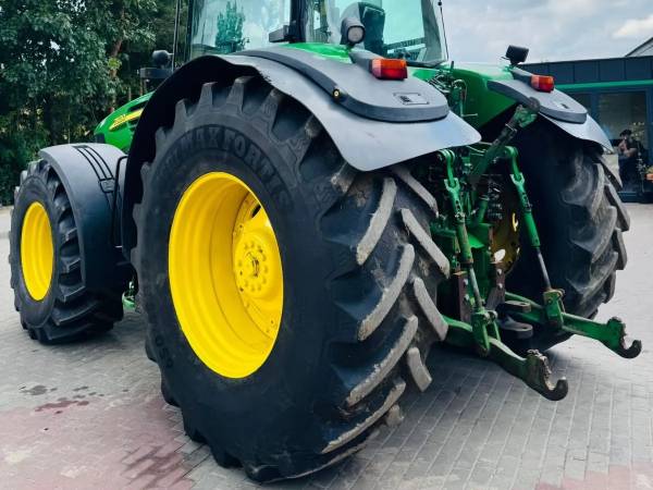 Трактор John Deere 7920 (2005)