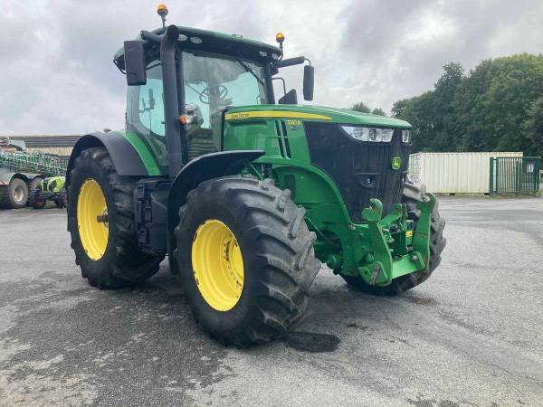 Трактор John Deere 7210R (2015)