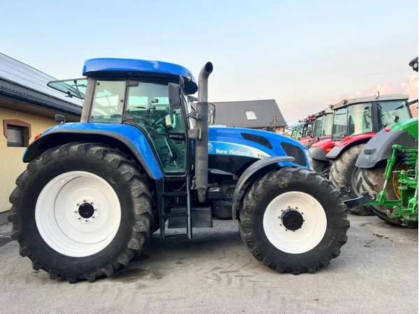 Трактор New Holland T7550 (2008)