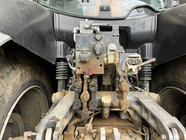 Трактор Claas Axion 810 (2014)