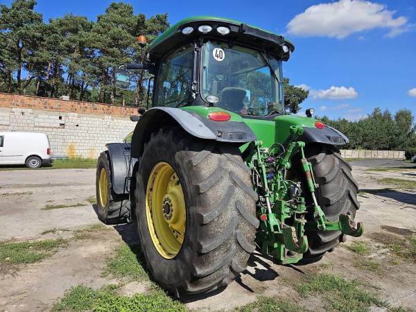 Трактор John Deere 8335R (2013)