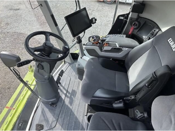 Комбайн Claas Lexion 7400 (2021)