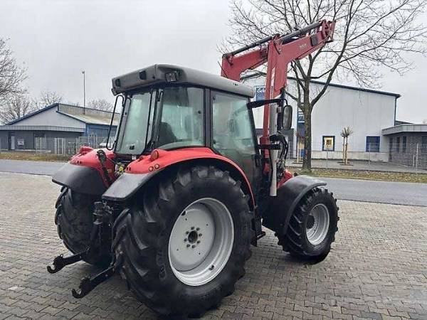 Трактор Massey Ferguson 5435 (2007)