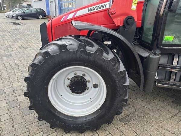 Трактор Massey Ferguson 5435 (2007)