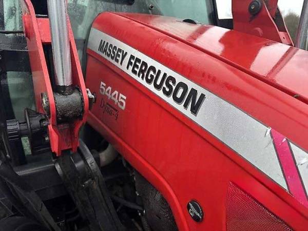 Трактор Massey Ferguson 5435 (2007)
