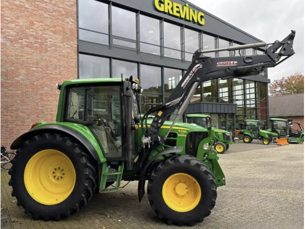 Трактор John Deere 6330 Premium (2008)