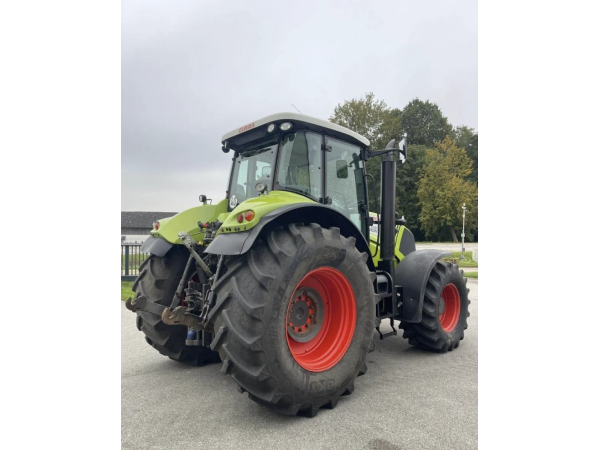 Трактор Claas Axion 840 (2012)