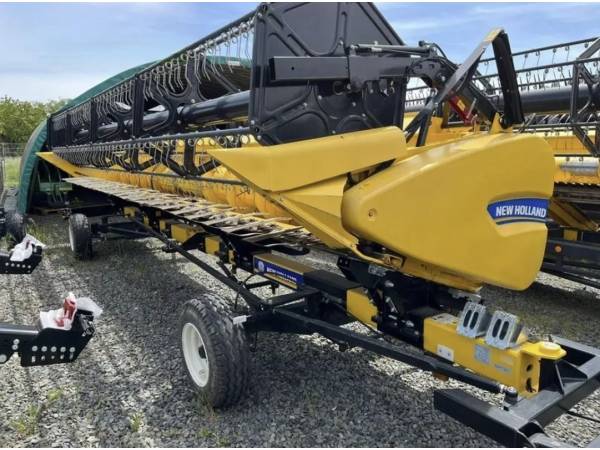 Комбайн New Holland CX 6.90 (2023)