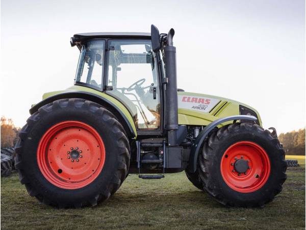 Трактор Claas Arion 430 (2014)