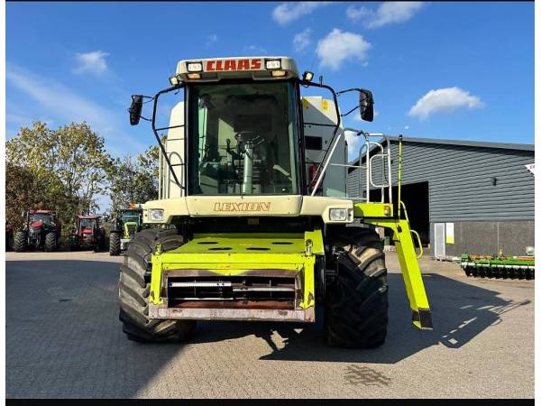 Комбайн Claas Lexion 480 (2001)