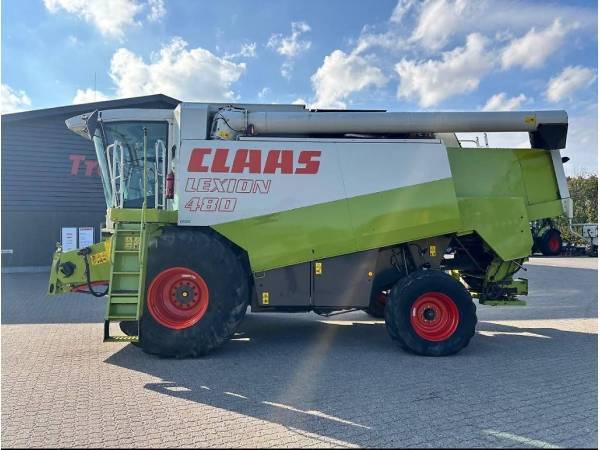 Комбайн Claas Lexion 480 (2001)
