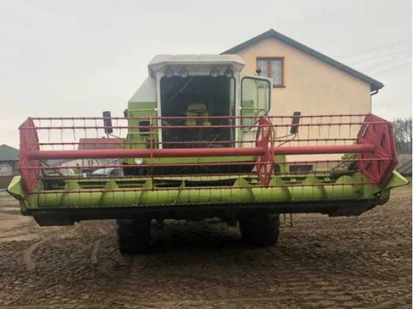Комбайн Claas Dominator 106 (1988)