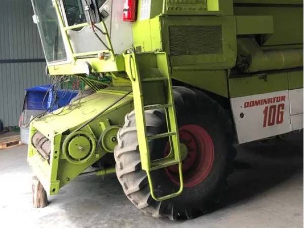 Комбайн Claas Dominator 106 (1988)