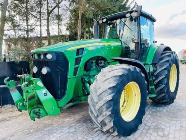 Трактор John Deere 8130 (2008)