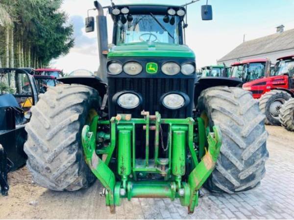 Трактор John Deere 8130 (2008)