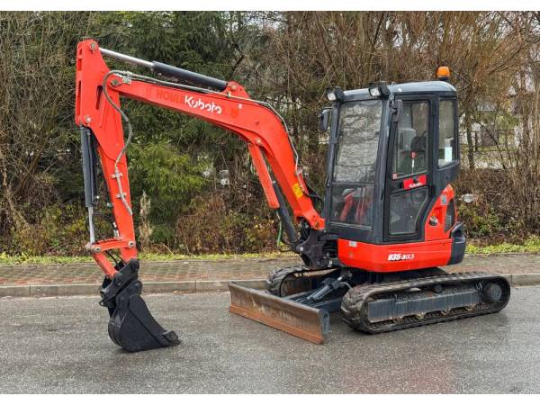 Мини-экскаватор Kubota U 35-3a3 (2015)