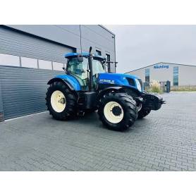 Трактор New Holland T7.220 (2015)