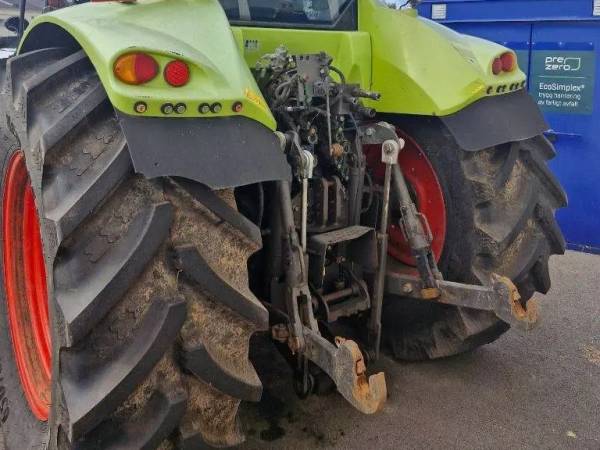 Трактор Claas Arion 640 (2011)