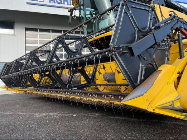 Комбайн New Holland CX 6.90 (2018)