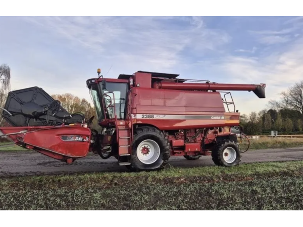 Комбайн Case IH 2388 Axial-Flow X-Clusive (2005)