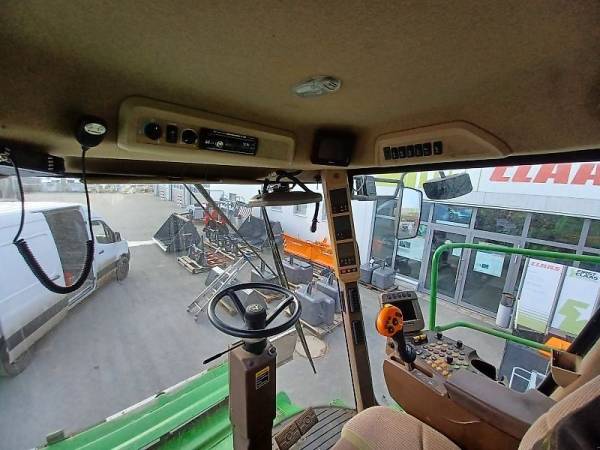 Комбайн John Deere C670i (2010)