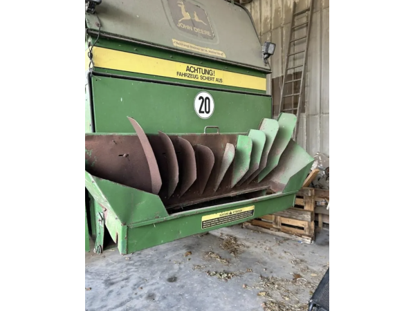 Комбайн John Deere 1188 SII Hydro 4 (1990)