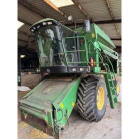 Комбайн John Deere 2258 (1997)