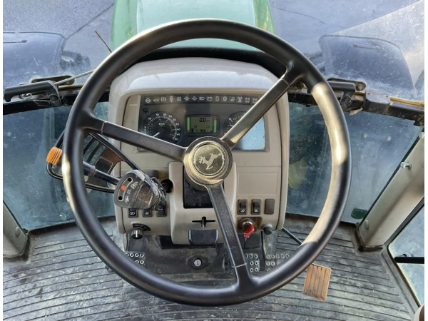 Трактор John Deere 6420 SE (2007)