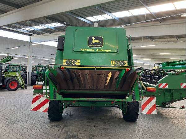 Комбайн John Deere 2066 (1993)