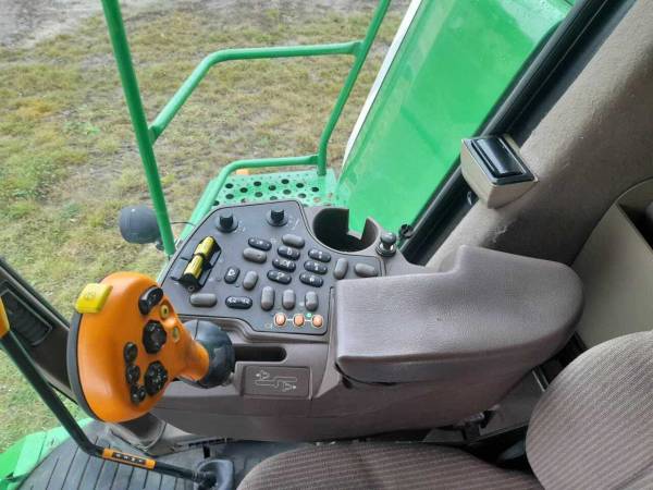 Комбайн John Deere 9660 WTS (2004)