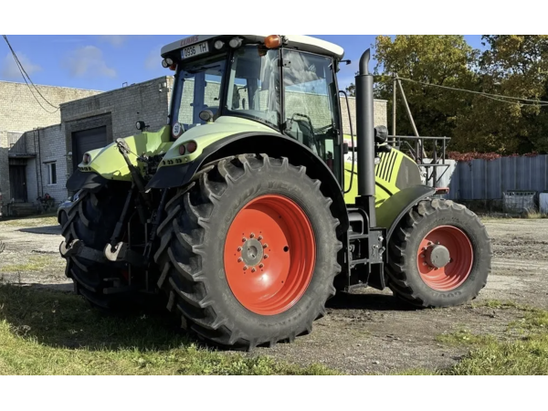 Трактор Claas Axion 840 (2011)