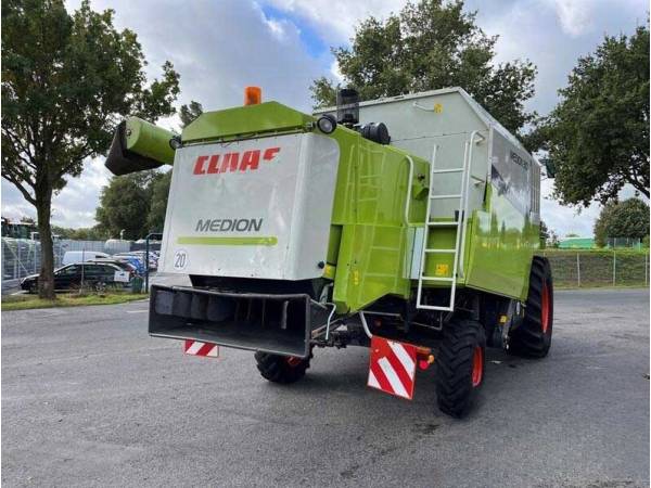 Комбайн Claas Medion 310 (2006)