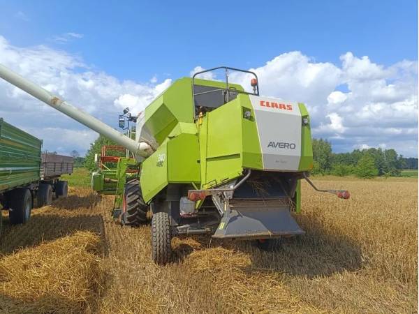 Комбайн Claas Avero 240 (2017)