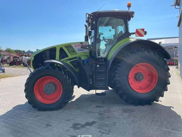 Трактор Claas Axion 920 (2017)