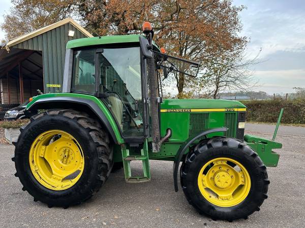 Трактор John Deere 6110 Premium (1999)