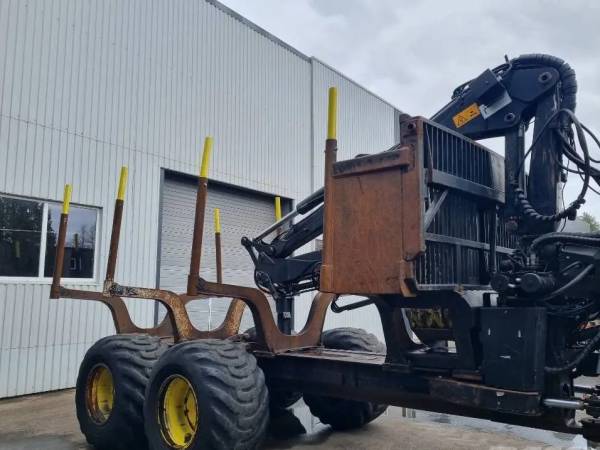 Форвардер лісовий John Deere 1510E  (2013)
