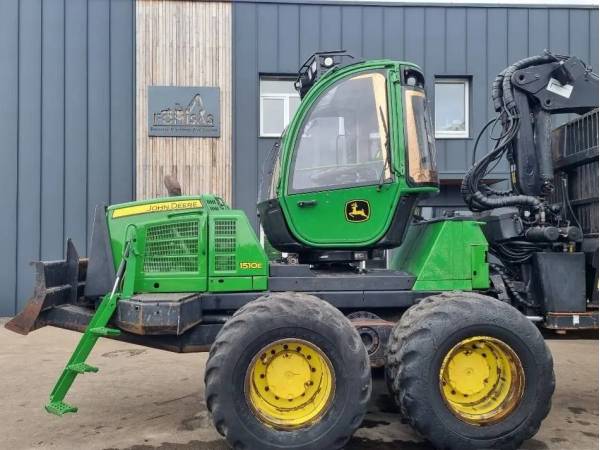 Форвардер лісовий John Deere 1510E  (2013)