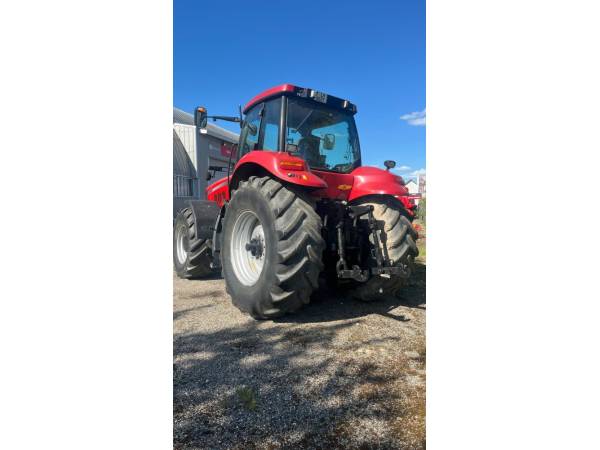 Трактор Case IH Magnum 310 (2010)