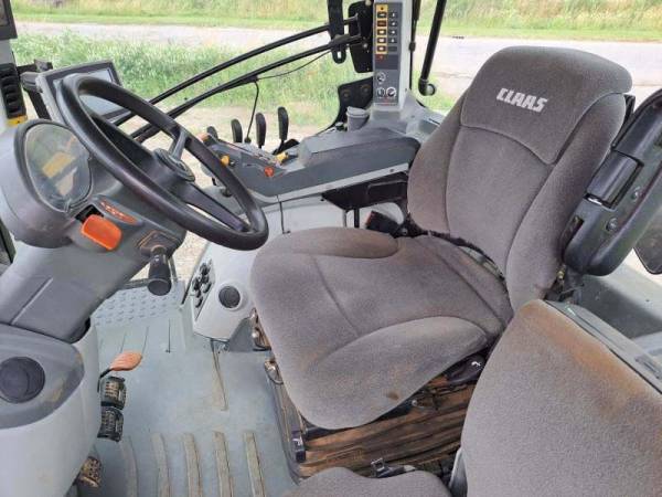 Трактор Claas Axion 800 (2017)