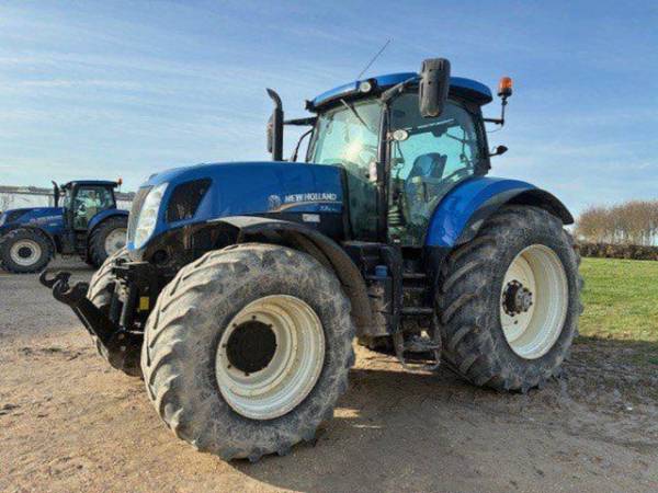 Трактор New Holland T7.235 (2015)