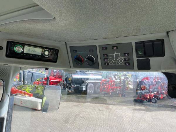 Трактор Claas ARION 650 (2016)