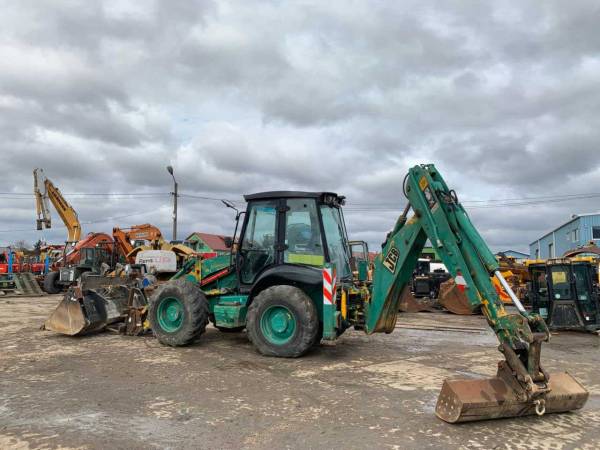 Екскаватор-навантажувач JCB 3CX (2003)