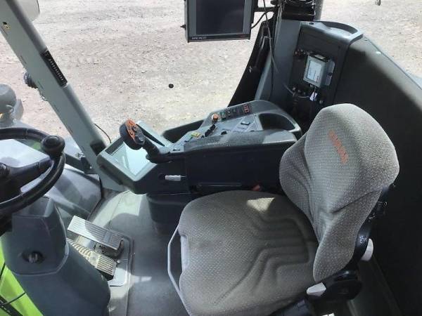 Трактор Claas Xerion 3800 (2010)