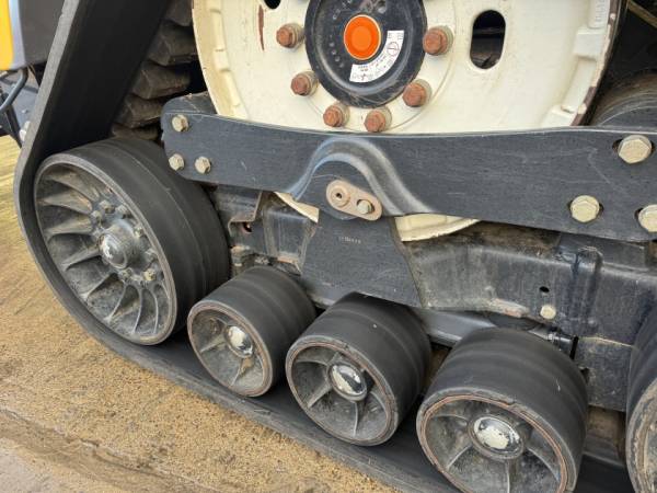 Комбайн New Holland CR 9070 (2013)