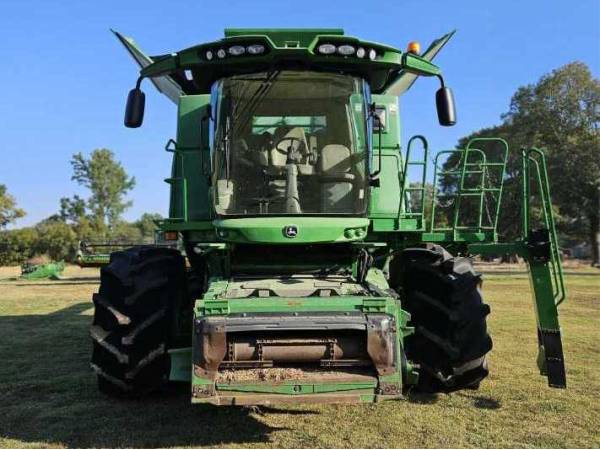 Комбайн John Deere S680 (2015)