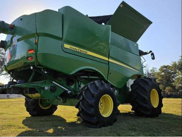Комбайн John Deere S680 (2015)
